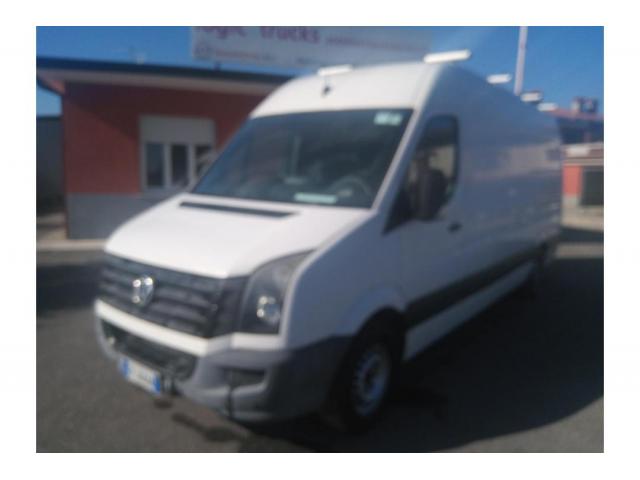 - VOLKSWAGEN CRAFTER