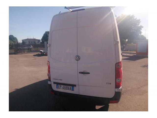 - VOLKSWAGEN CRAFTER