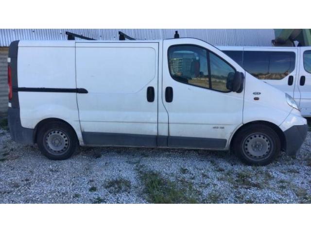 RENAULT TRAFIC E ATTREZZATURA VARIA