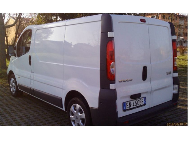 Renault Trafic 2.0 cdi 115 cv